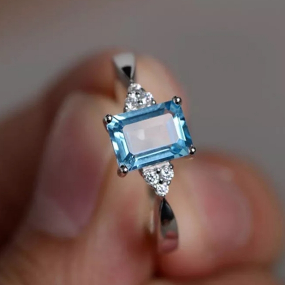 Blue Topaz and Cubic Zirconia Ring Silver - Picture 2 of 5